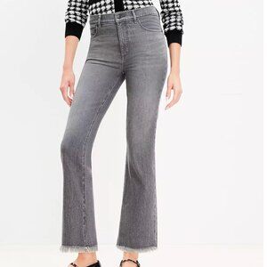 LOFT The Kick Crop Frayed High Rise Jeans Vintage Gray Wash Size 28 6 Style 7507